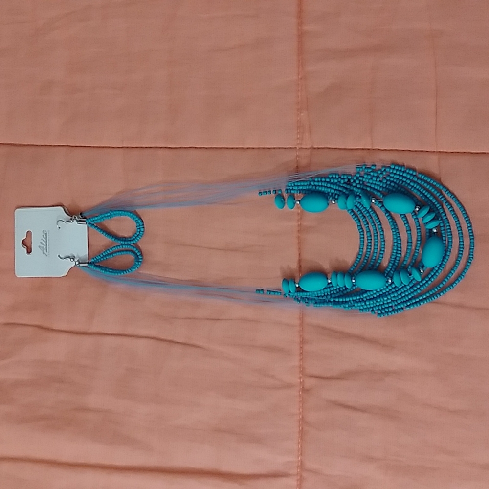 Necklace and Earring Set